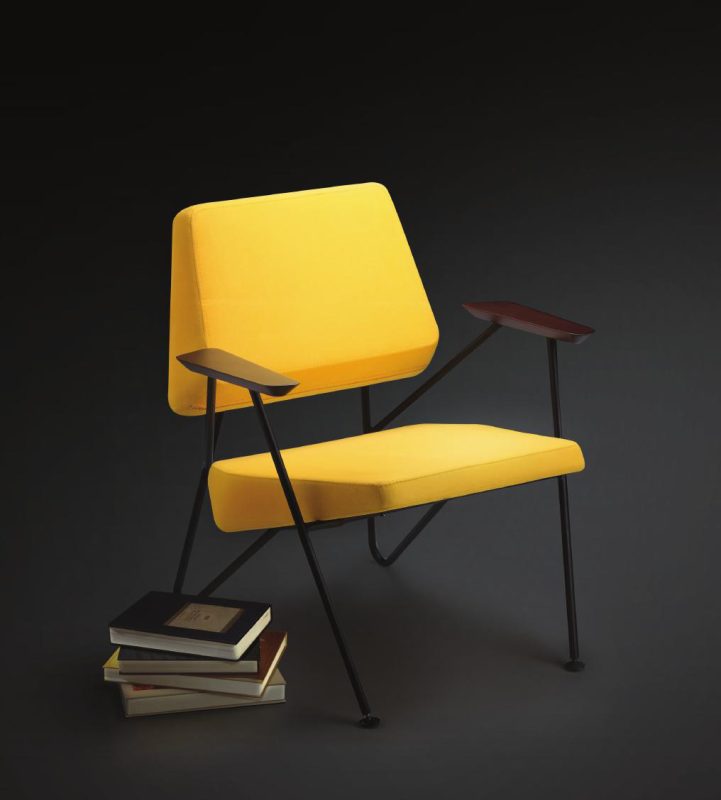 پوستر صندلی راحتی هلگر طرح Book